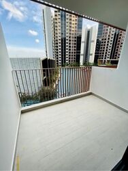 Riverfront Residences (D19), Apartment #638401071
